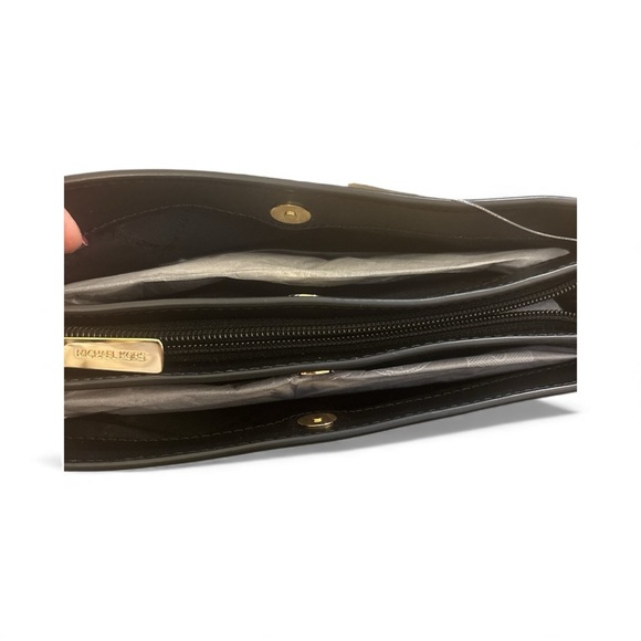 MICHAEL KORS Trisha Leather Crossbody — NWT - Picture 7 of 10